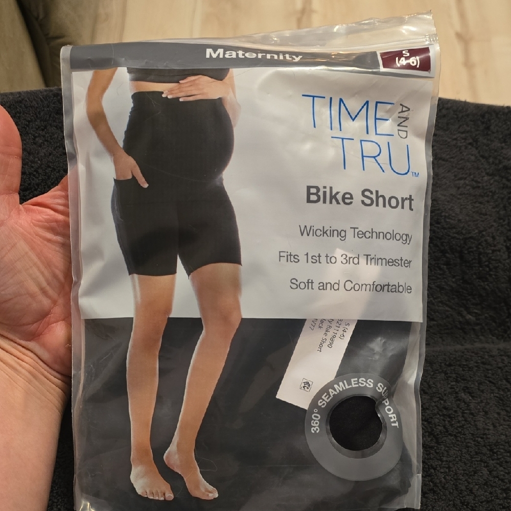 Time and Tru Black Maternity Bike Shorts Size Small New In Package